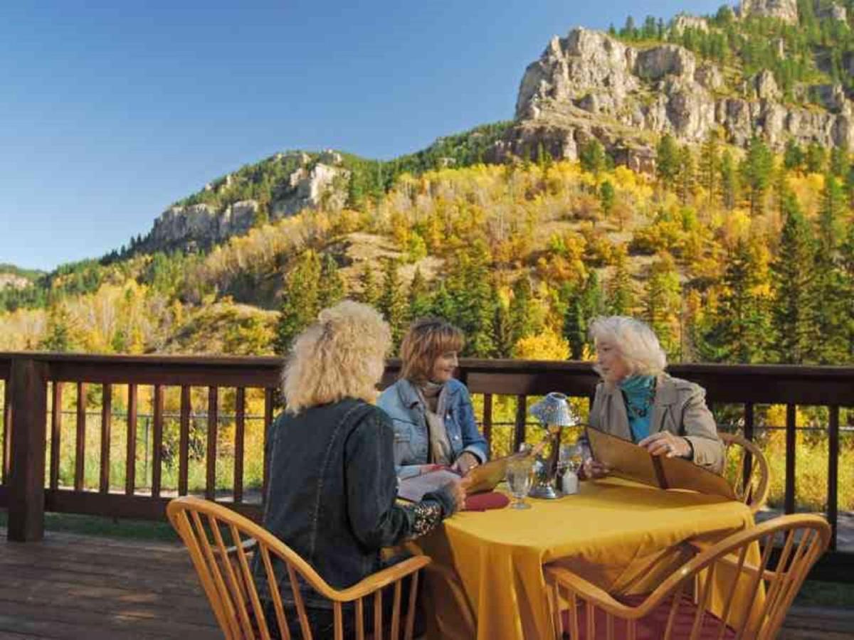 Spearfish Canyon Lodge Exterior foto